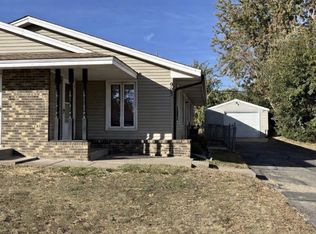 993 Oriole Dr, Apple Valley, MN 55124