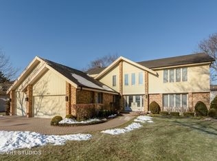 3922 Proctor Cir, Arlington Heights, IL 60004