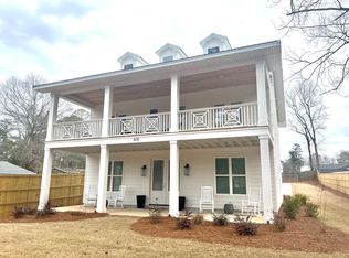 614 Spring St, Auburn, AL 36830