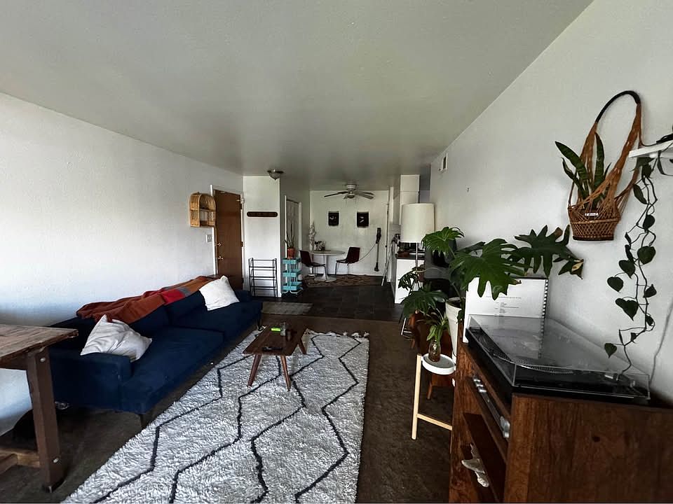 1st image of 700 Mohawk Dr #103
