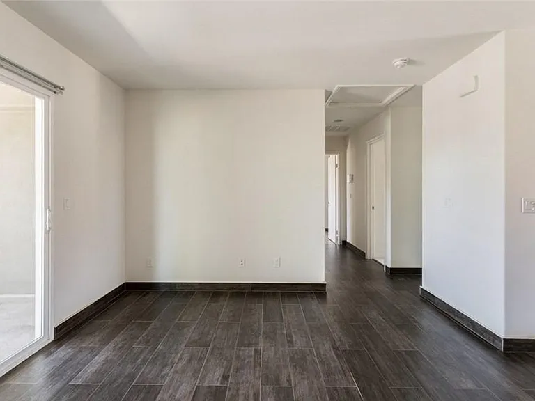 8017 Yeager St — Photo 5