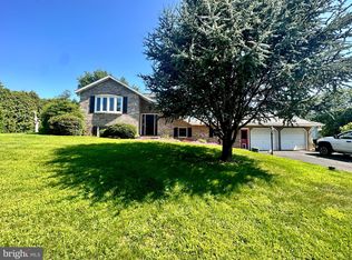 3907 Conrad Weiser Pkwy, Womelsdorf, PA 19567