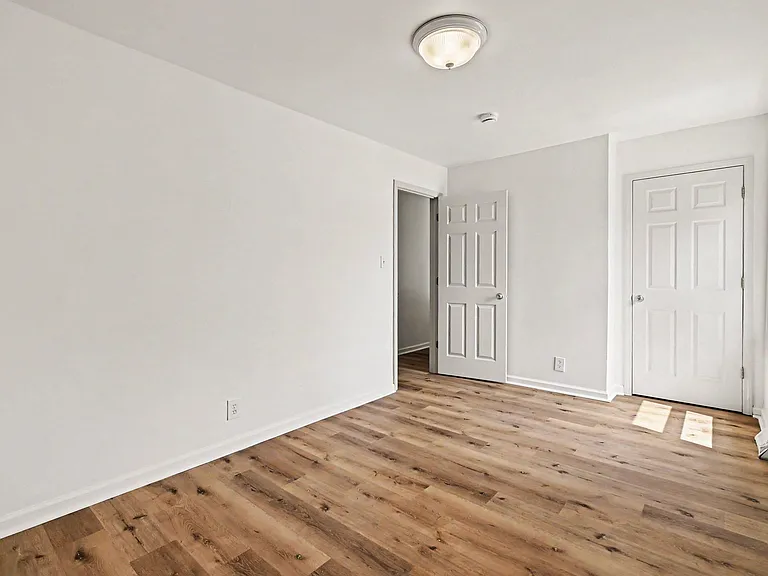 2629 Brannon Ave — Photo 13