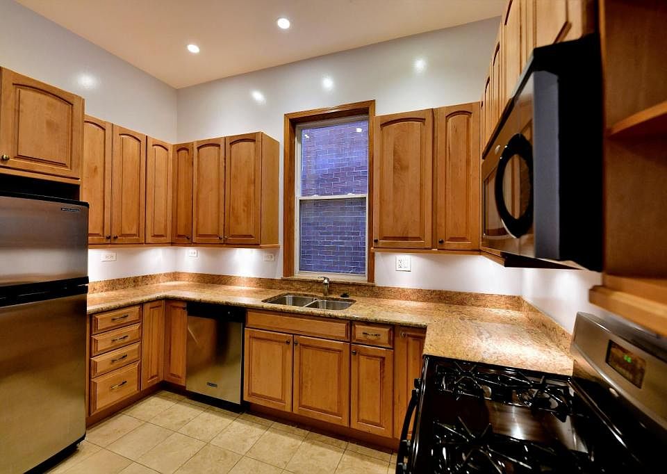 1st image of 1907 W Race Ave #2