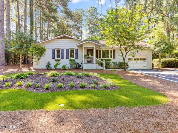 125 Merion Circle, Pinehurst, NC 28374