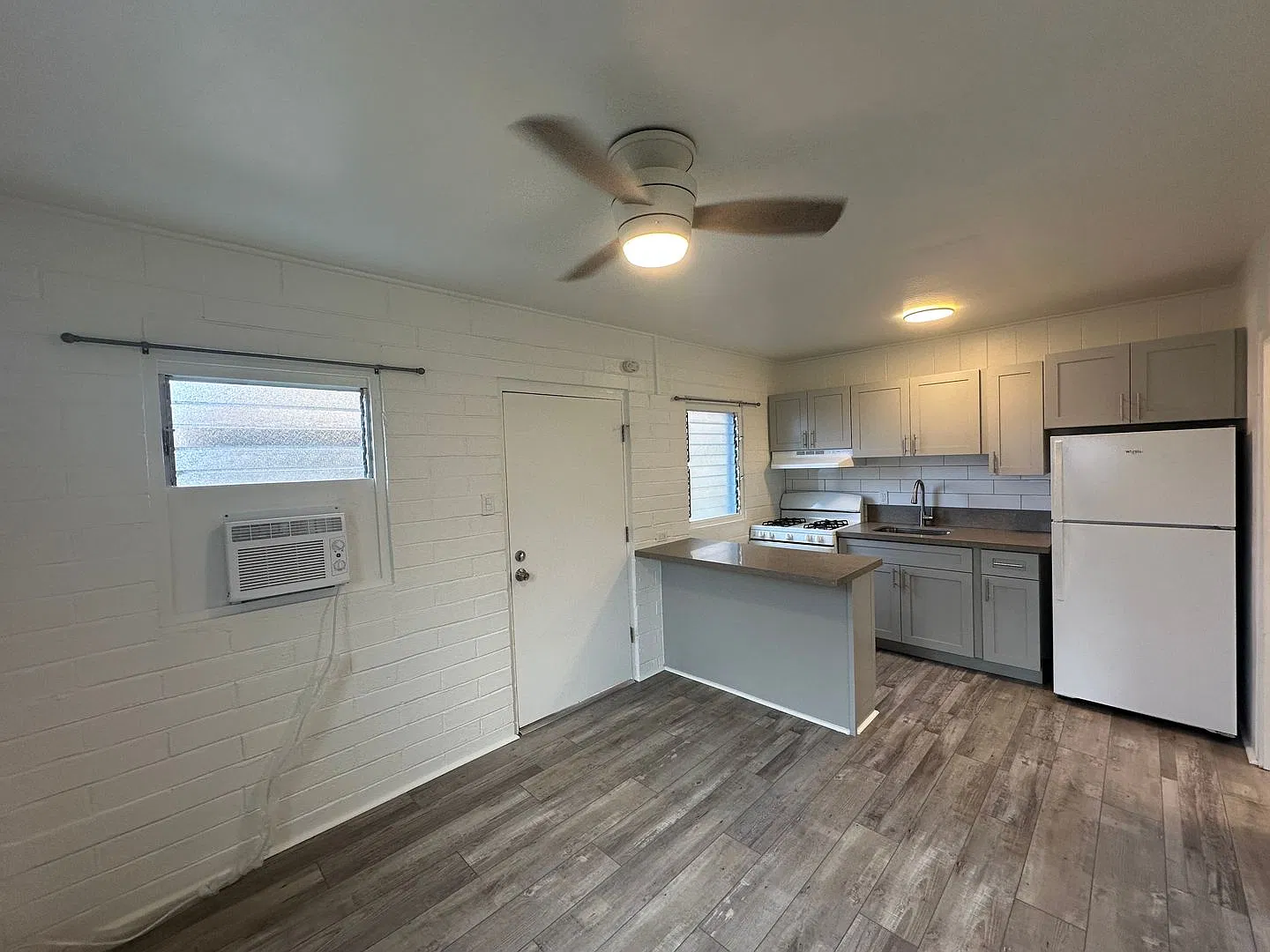 1223 Wilder Avenue — Photo 1
