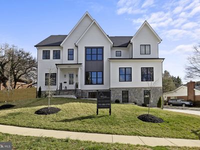 1327 Mayflower Dr, Mc Lean, VA, 22101