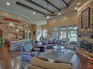 104 Gabriel Vis E, Georgetown, TX 78633