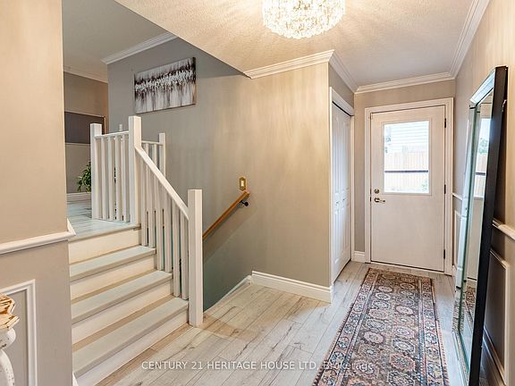 2nd image of 5 Beechwood Ave