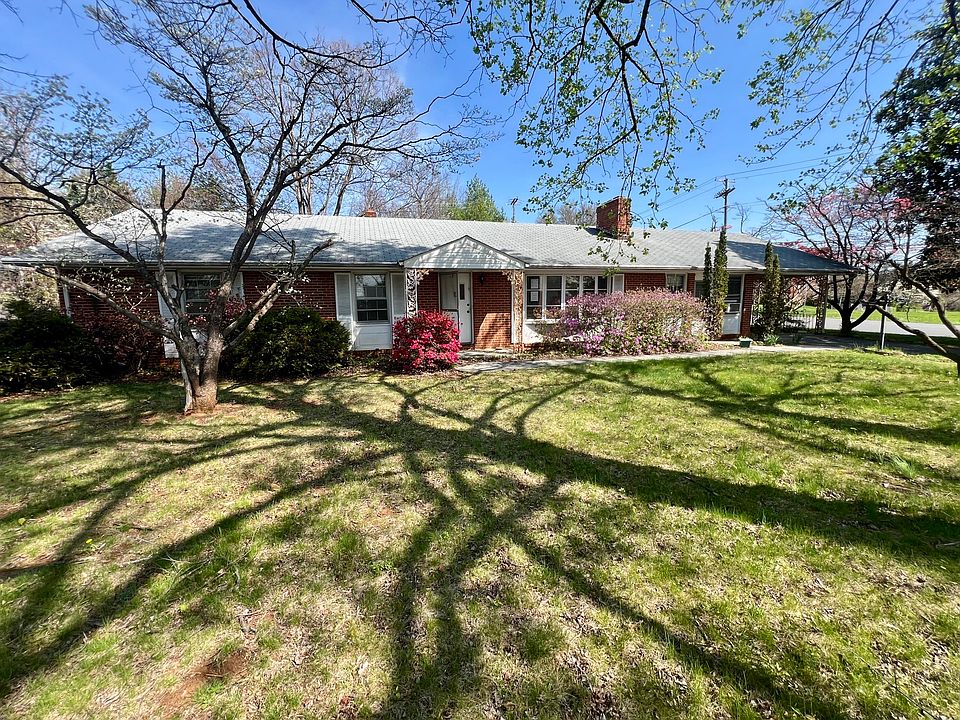 1st image of 984 Colbourne Ave