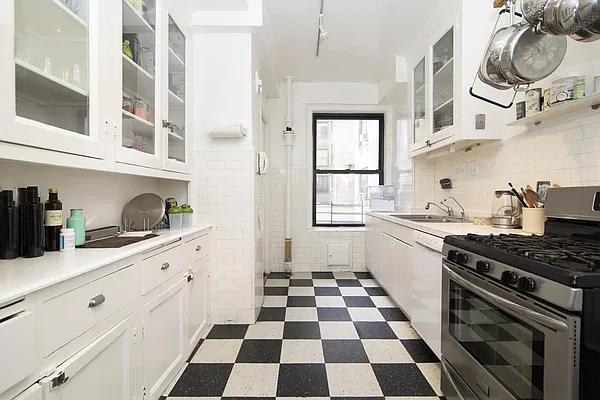 Sold by Stephen P. Wald | media 4