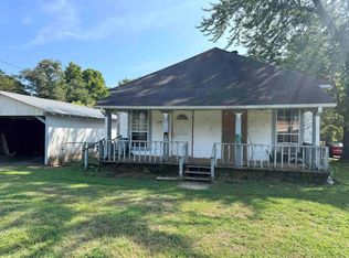 1807 Ford Dr, Clarksville, AR 72830