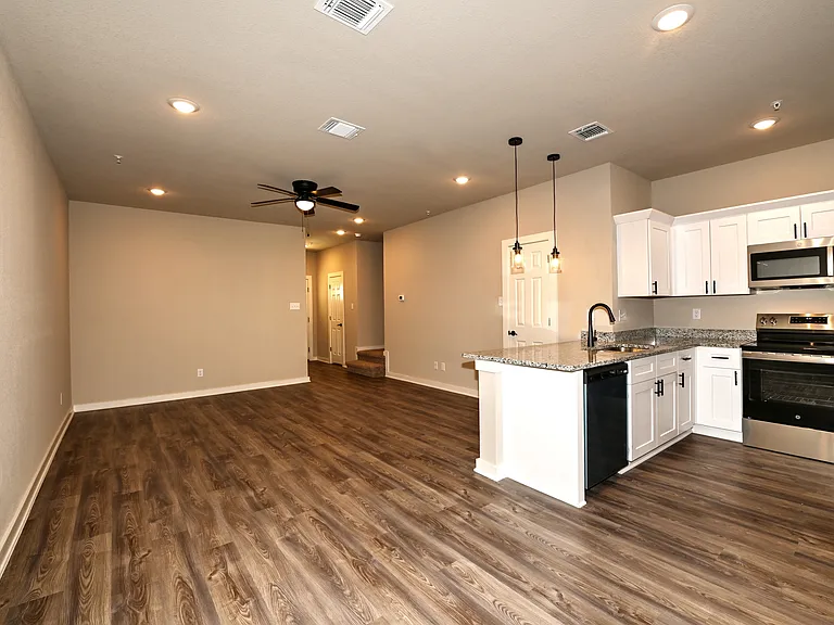 11314 Clearmine St #102 — Photo 12