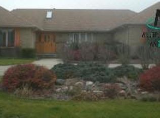 37499 Alpinia Ln, Clinton Township, MI 48036 | Zillow