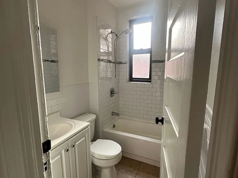 3401-The Stella on Park LLC — Photo 6