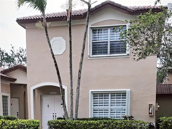 16203 Emerald Cove Rd, Weston, FL 33331