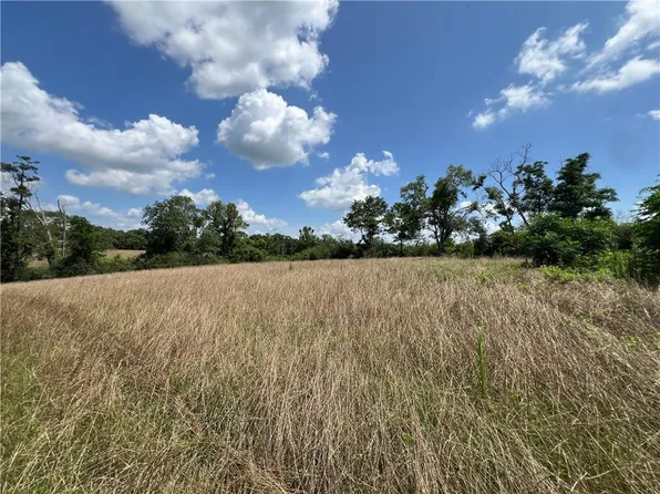 N Peckerwoods Rd, Kentwood, LA 70444