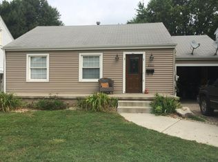 2321 W Barker Ave, Peoria, IL