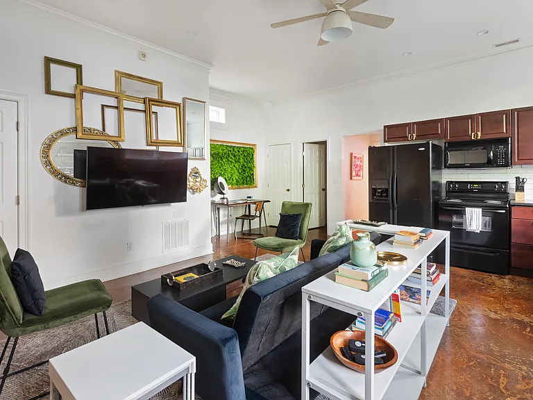 570 Morgan St NE #B — Photo 10