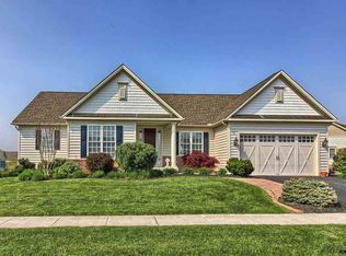 225 Puma Dr, Hanover, PA 17331