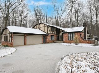 9003 Kennard Rd, Lodi, OH 44254