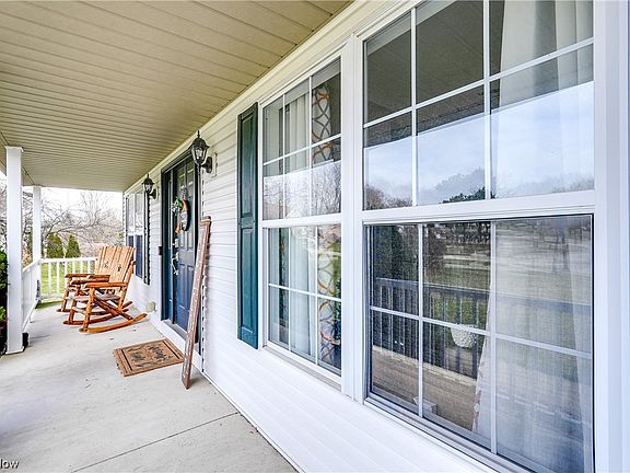 3rd image of 6917 White Pine Dr