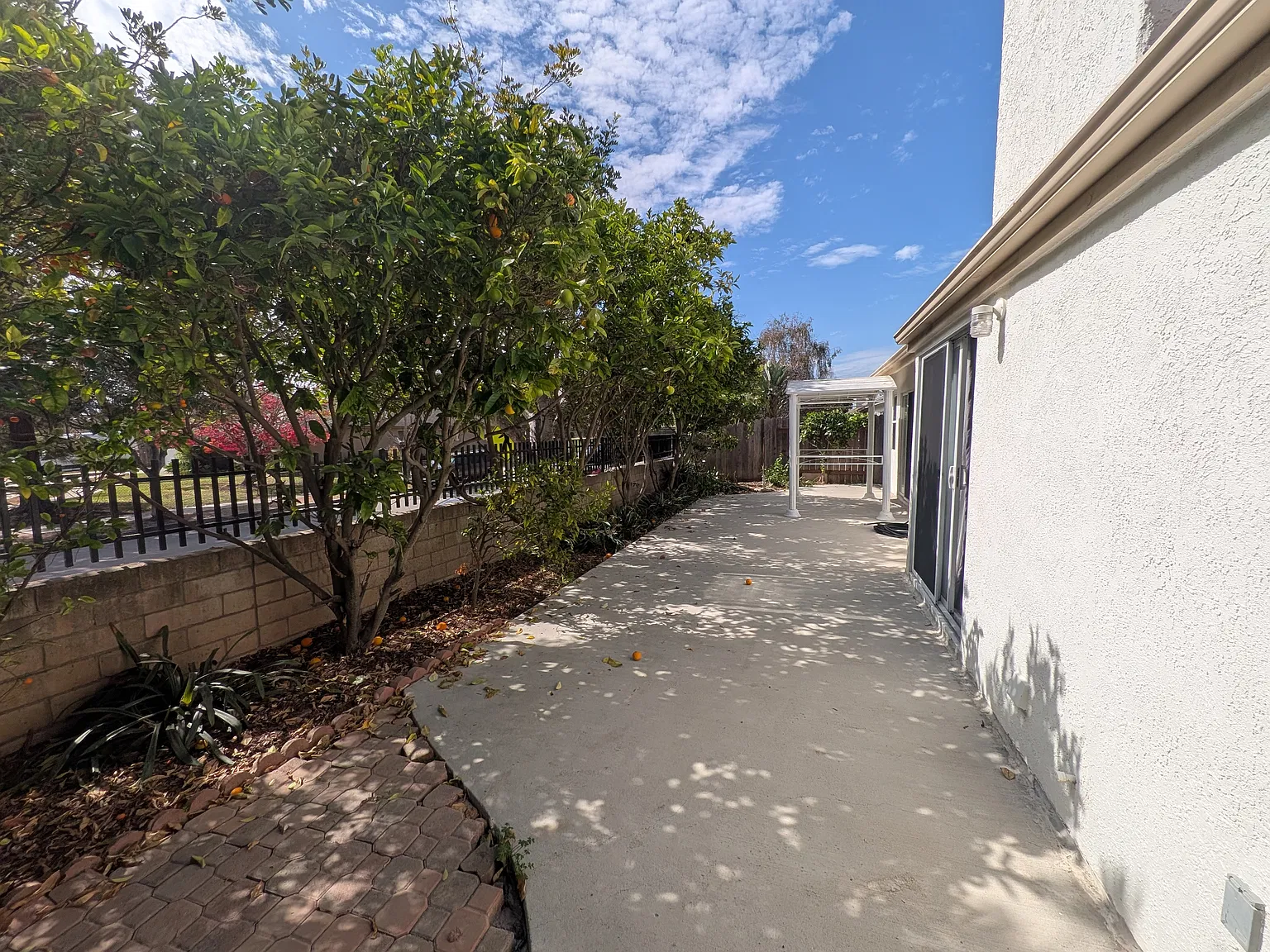 3 bed, 1743 sqft, $6,500 — Photo 4