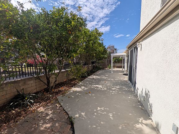 4th image of 7769 Jenna Dr