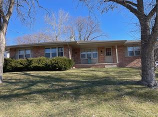 1965 NW 90th St, Clive, IA 50325