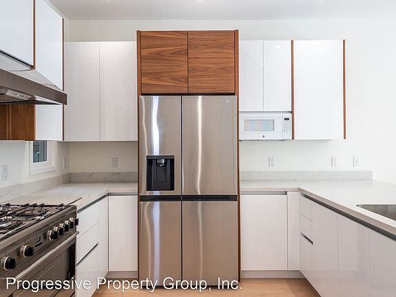 5th image of 1263 Jackson St