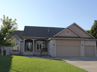 14032 W Highland Springs Ct, Wichita, KS 67235