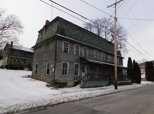 44 E Water St, Mount Union, PA 17066