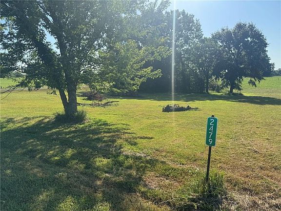 3rd image of 2479 & 2480 Halibut Rd