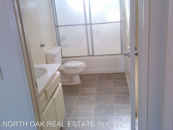 4th image of 604 Venice Way APT 5