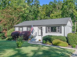 5917 Doncaster Dr, Charlotte, NC 28211