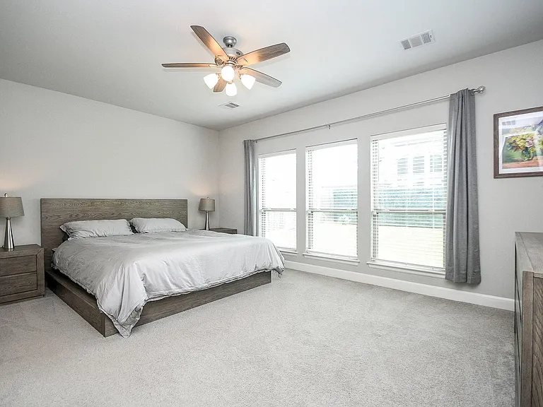 4207 Ana Ridge Ln — Photo 16