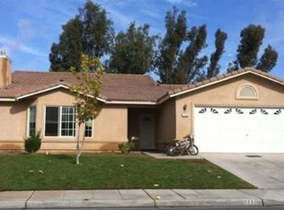 1249 La Jolla Way, Madera, CA