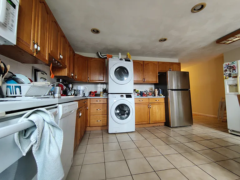 154 Harvard St #5 — Photo 16