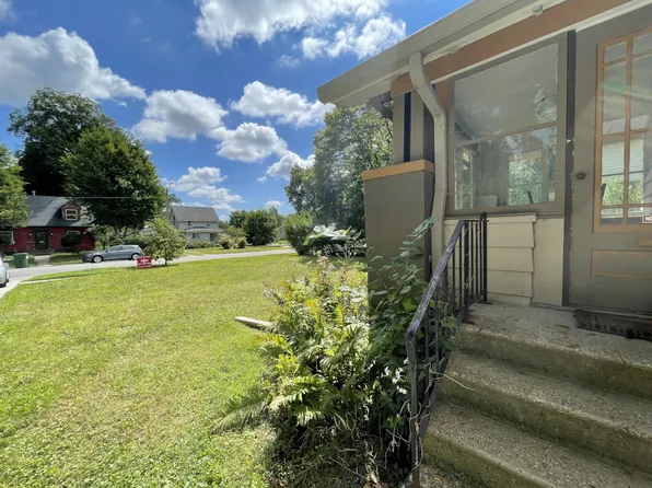 1505 Burnett Ave, Ames, IA 50010