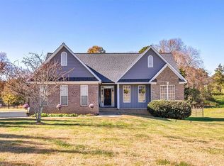 5421 Jesse Small Rd, Randleman, NC 27317