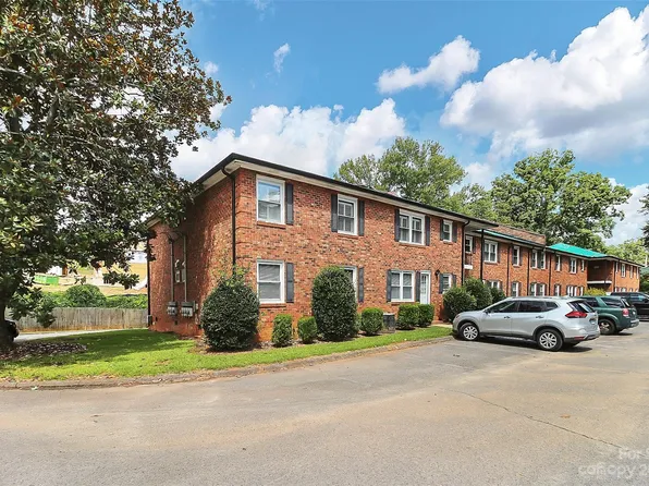 718 E Maple Ave APT E, Gastonia, NC 28054