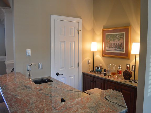 5th image of 1615 Churchill Downs Dr