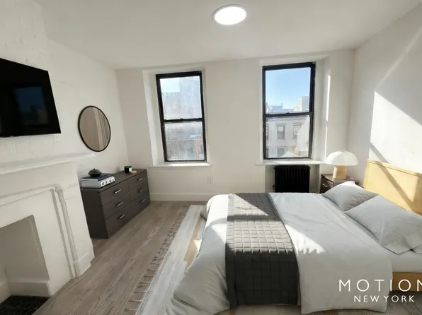 273 East Tenth Street image 1 of 4