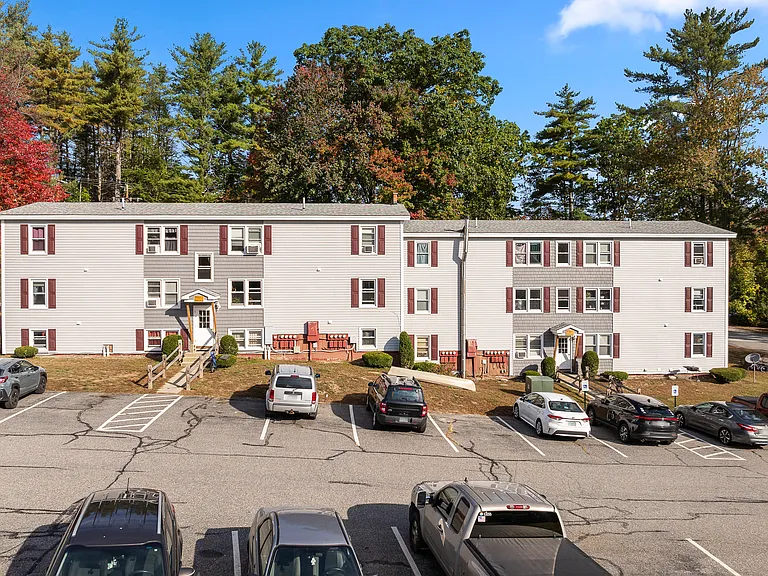 Riverview Apartments — Photo 20