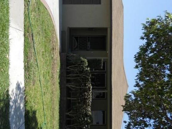 5th image of 9058 Canford St