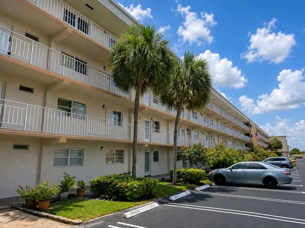 230 NE 26TH Avenue #404, Boynton Beach, FL 33435
