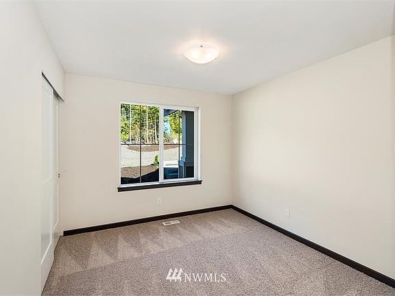 5th image of 12109 173rd Avenue Ct KPN
