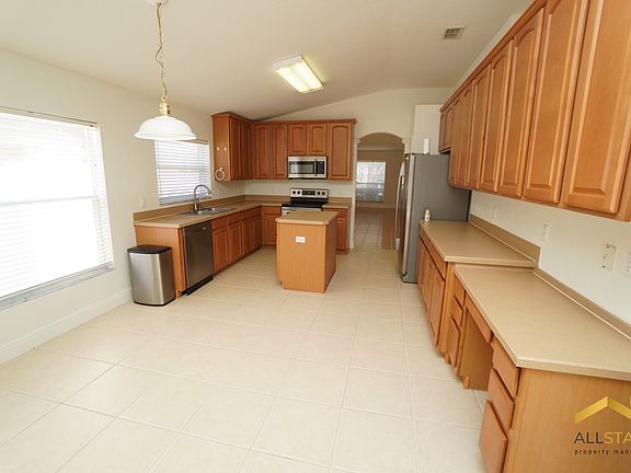 3rd image of 1755 Laurel Brook Loop