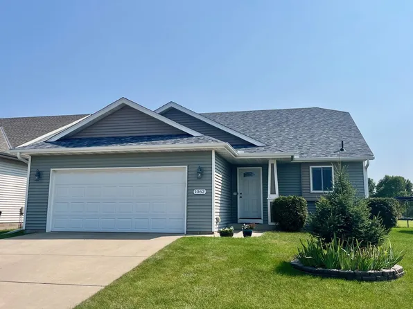 1062 Voyageur St, Saint Cloud, MN 56303