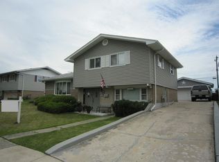14854 Menard Ave, Oak Forest, IL 60452